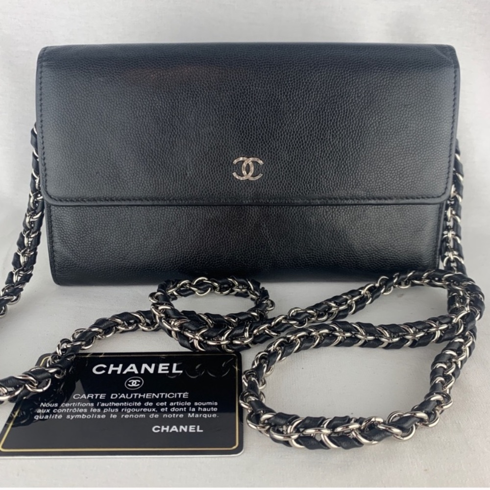 CHANEL Caviar Leather CC Wallet Double Weave Chain
